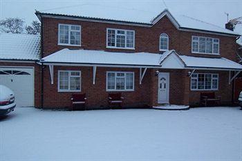 Faviere Guest House Stratford-upon-Avon Exterior photo
